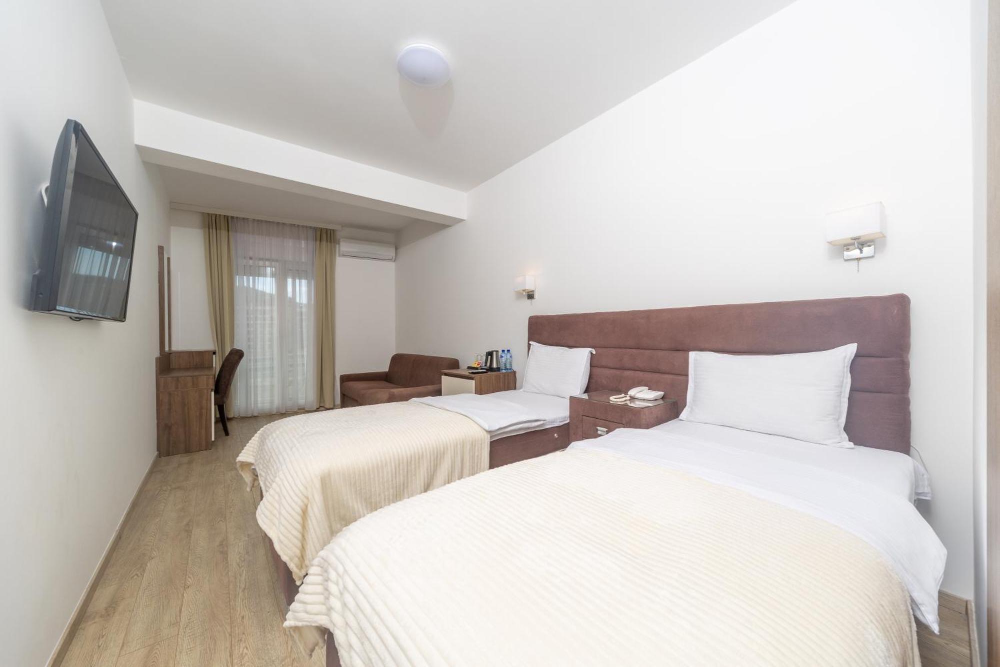Hotel 219 بودفا المظهر الخارجي الصورة